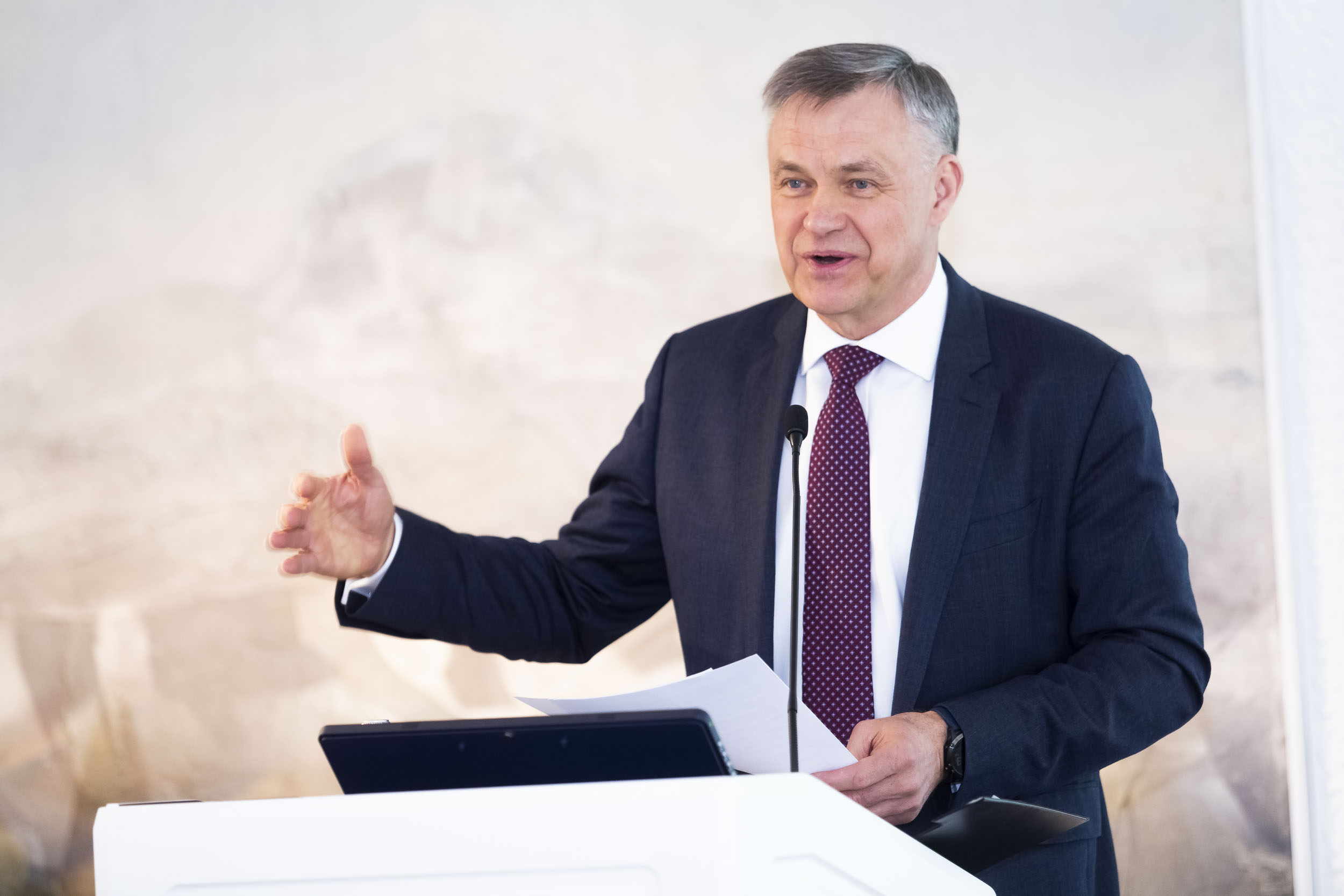 Konferencija 16